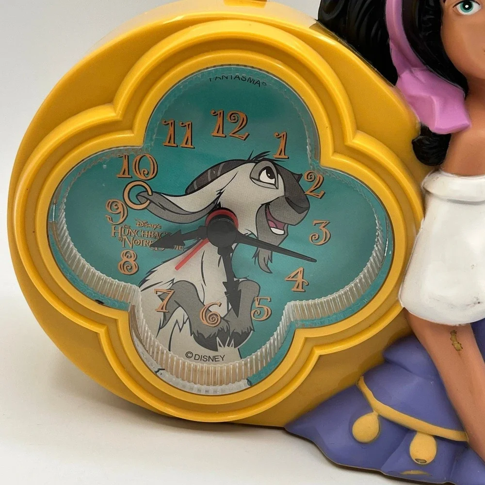 Disney Esmeralda Clock Fantasma‎ Hunchback of Notre Dame Musical Tested